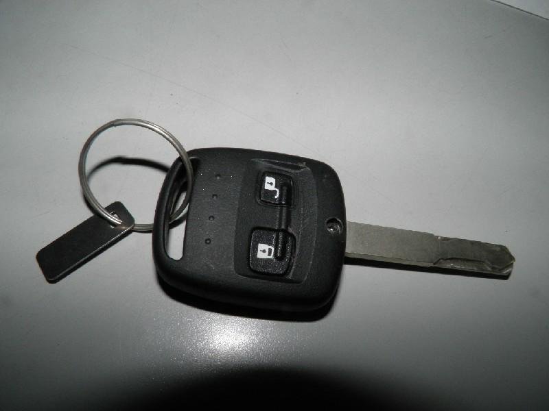 Ключ зажигания Subaru Forester SH5 FB20 2011
