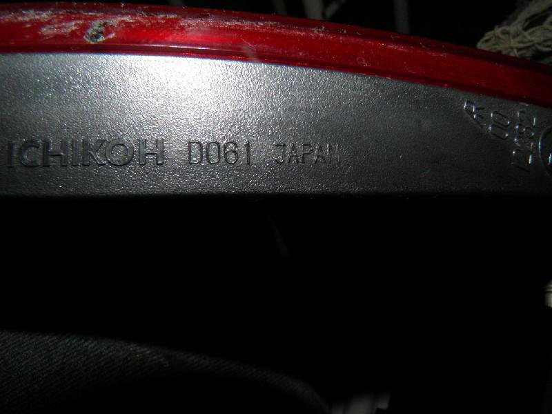 Стоп-сигнал Subaru Exiga YA5 EJ20 задний левый