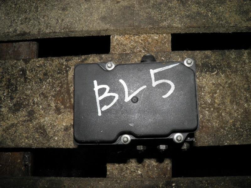 Блок управления abs Subaru Legacy BL5
