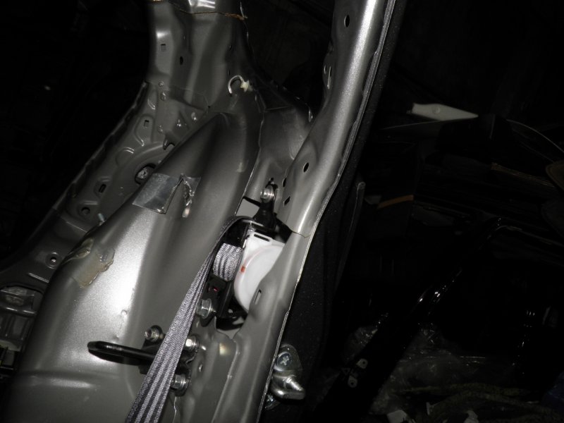 Ремень безопасности Honda Fit Gybrid GP4-1008362 LEA-MF6 2013 задний левый