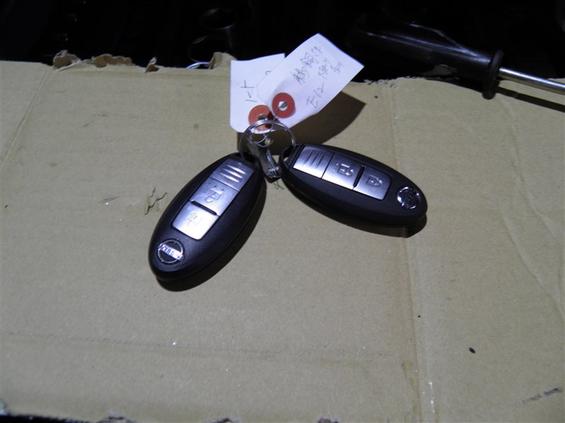 Ключ зажигания Nissan Note HE12 HR12-EM57 2017