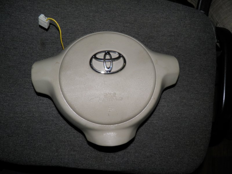 Airbag на руль Toyota Porte NNP11 2005