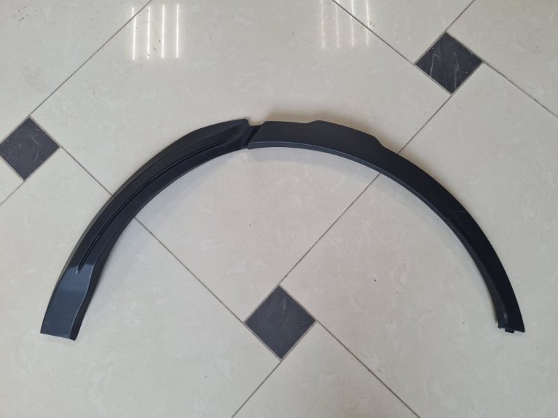 Накладка арки колеса задняя левая Land Rover Range Rover Evoque LR048401 Б/У