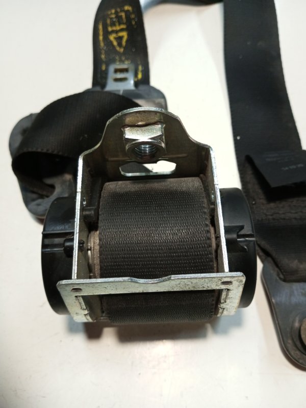 Ремень безопасности передний правый Land Rover Freelander L314 25K4FR65