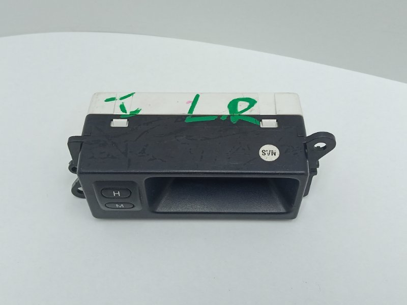 Часы Freelander 2005 L314 25K4FR65