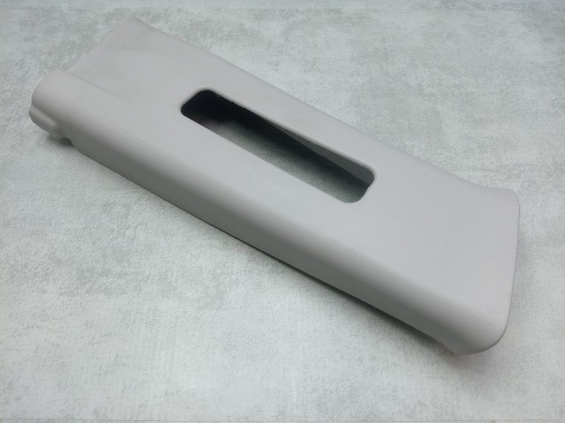 Обшивка центральной стойки правая Mazda Mazda3 BK Z6