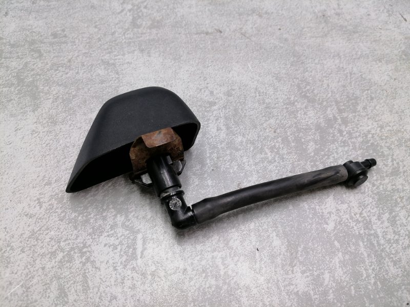 Форсунка омывателя фар передняя правая Land Rover Freelander L359 224DT