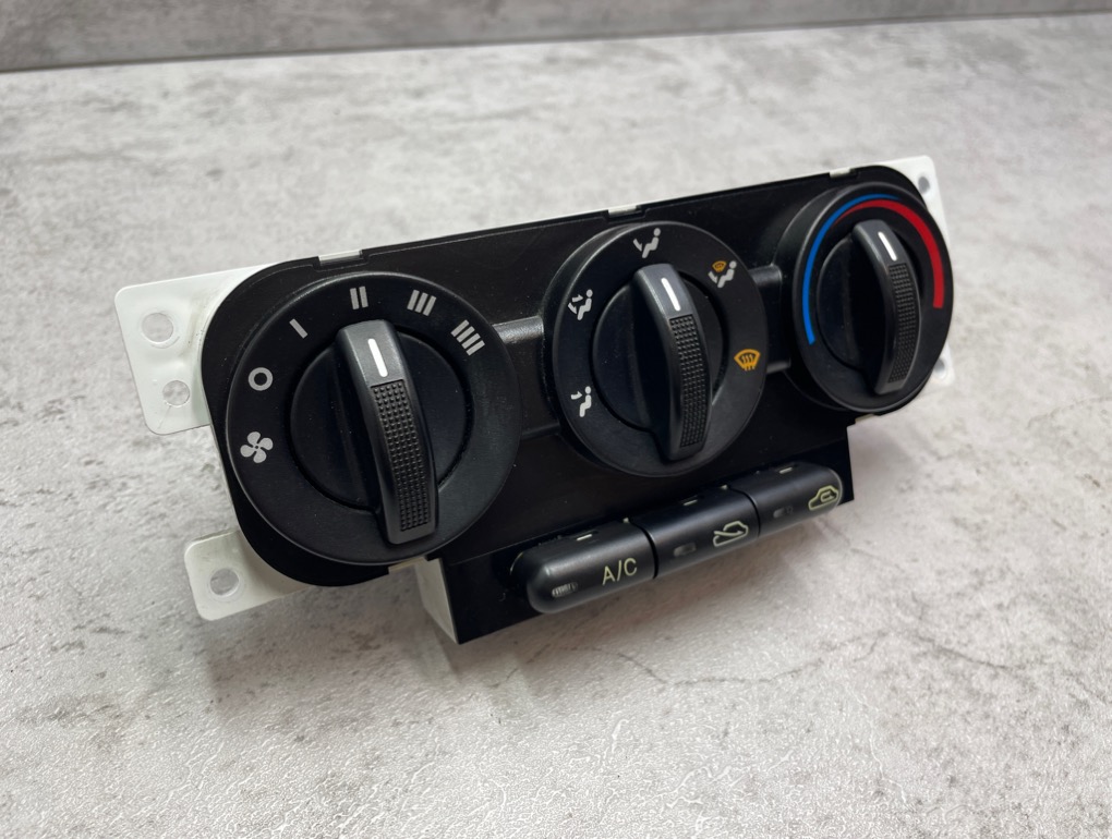 Блок управления отопителем Spectra 2007 SD S6D