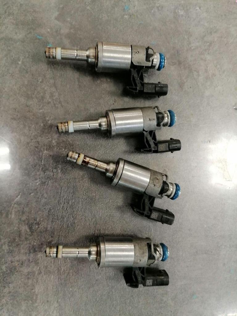 Форсунка топливная Skoda Octavia 2015 5E3 CZDA Б/У