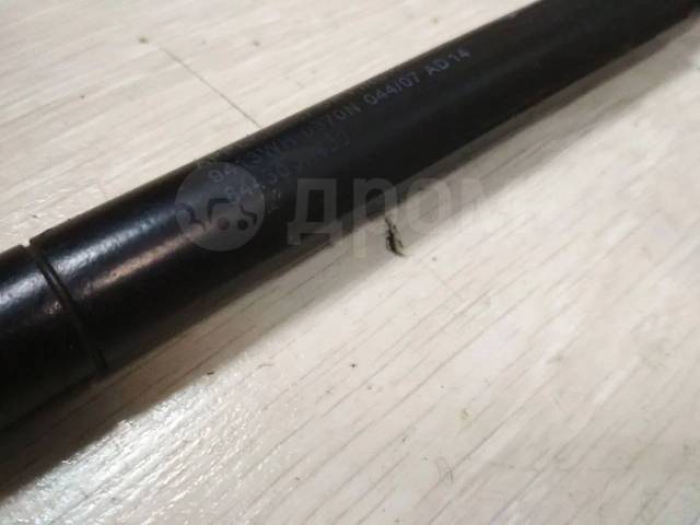 Амортизатор крышки багажника G35 2006-2014 V36 VQ25HR