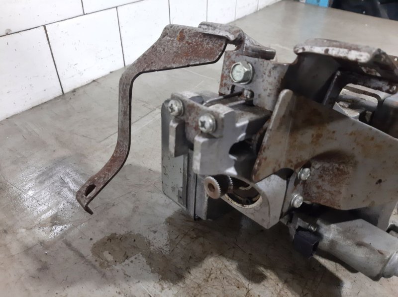 Колонка рулевая G 2006-2014 V36