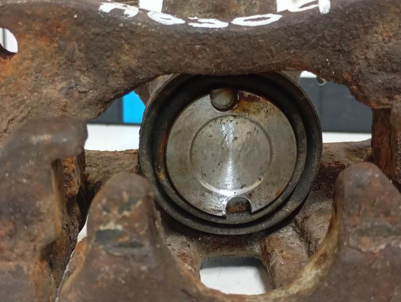 Суппорт тормозной задний левый Almera 2000-2002 N16