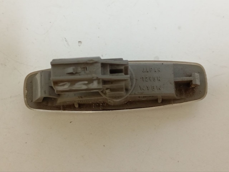 Повторитель на крыло Murano 2008-2014 Z51