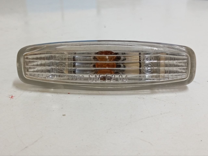 Повторитель на крыло Murano 2008-2014 Z51