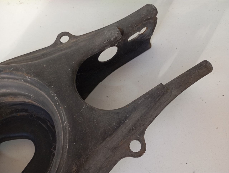 Рычаг задний нижний (под пружину) Mercedes Benz E-Class W212