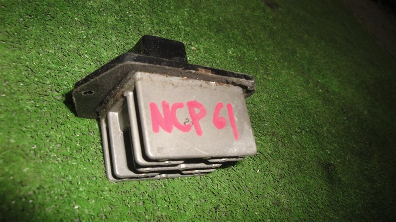 Реостат Toyota Ist NCP61 Реостат Toyota Ist NCP61