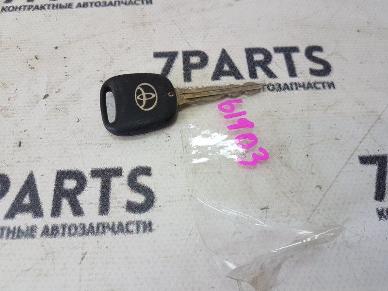 Ключ зажигания Toyota Ключ зажигания Toyota