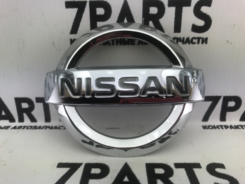Эмблема Nissan Эмблема Nissan