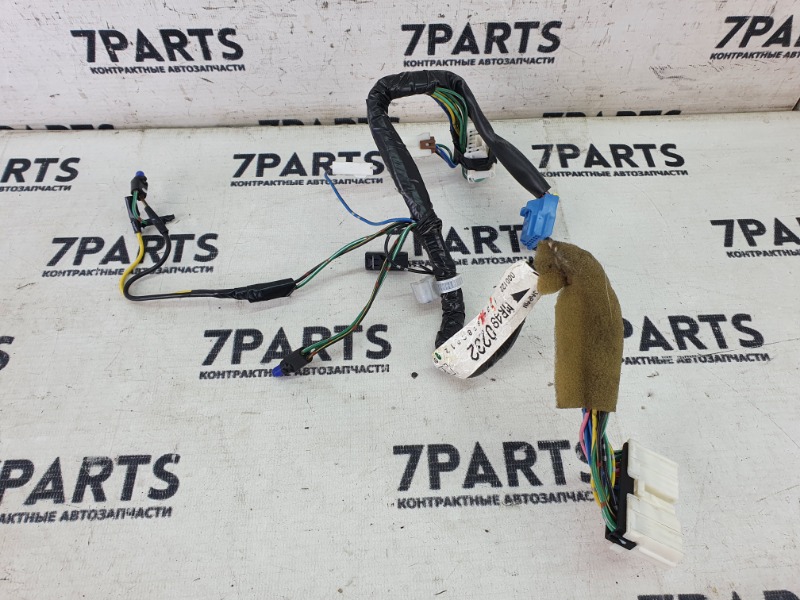 Коса под торпеду Mitsubishi Pajero V65W 6G74 2000 (б/у)