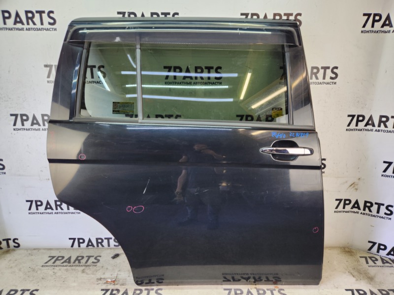 Дверь Toyota Isis ZGM10 2ZRFAE 2009 задняя правая (б/у)