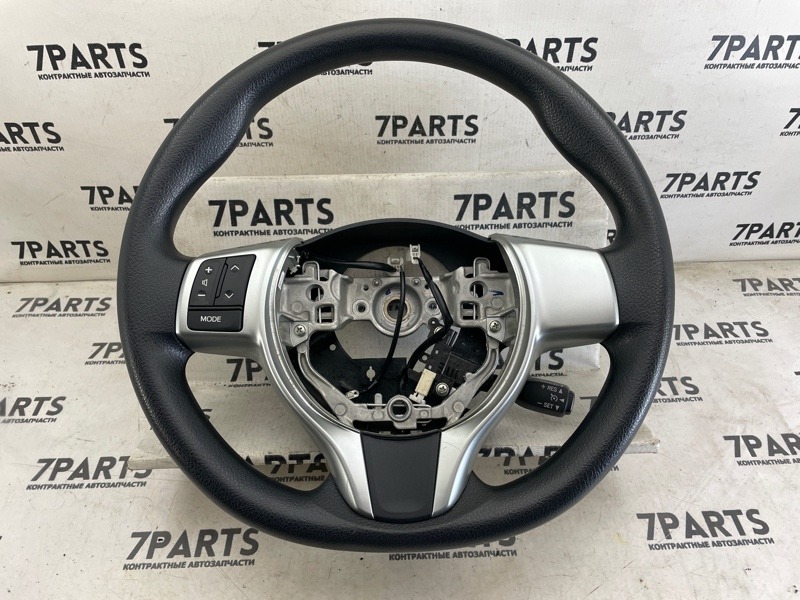 Руль Toyota Ractis NCP120 1NZFE 2013 (б/у)