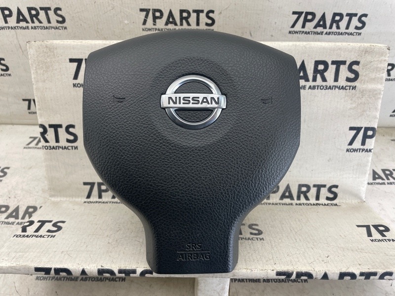 Airbag на руль Nissan Note E11 HR15DE 2011 (б/у)