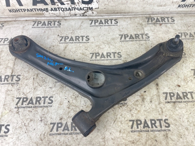 Рычаг TOYOTA VITZ NCP10 2NZFE 2002 передний левый (б/у)