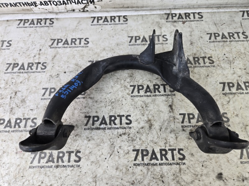 Рычаг MITSUBISHI DIAMANTE F36A 6G72 2001 задний правый (б/у)