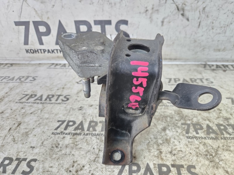 Подушка двигателя Toyota Isis ZNM10 1ZZFE 2008 передняя правая (б/у)