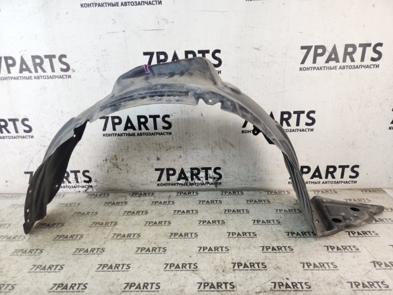 Подкрылок Mitsubishi Grandis NA4W 4G69 2004 передний правый (б/у)