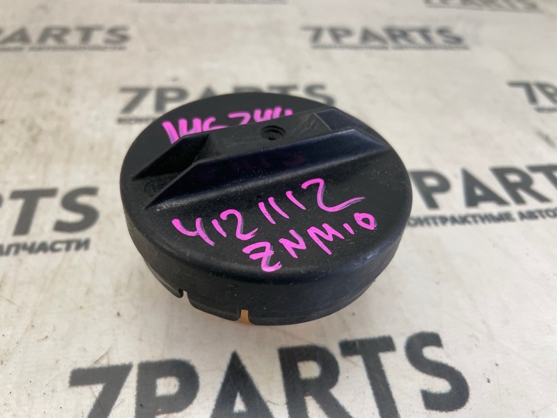 Крышка топливного бака Toyota Isis ZNM10 1ZZFE 2008 (б/у)