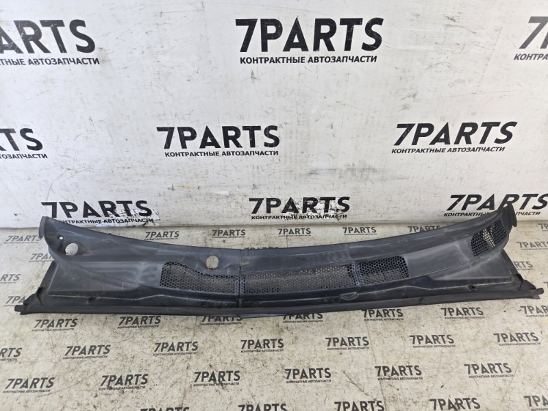 Решетка под лобовое стекло TOYOTA PLATZ SCP11 1SZFE 1999 (б/у)