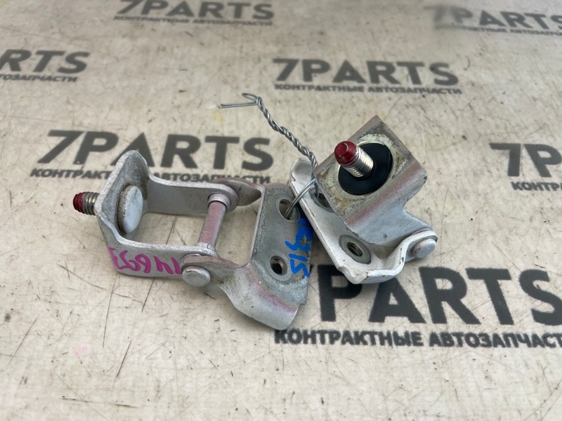 Петли 5-й двери SUZUKI HUSTLER MR31S (б/у)