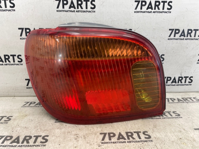 Стоп TOYOTA VITZ NCP10 2NZFE 2002 задний левый (б/у)