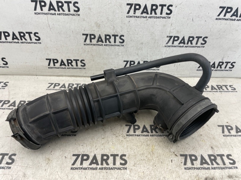 Патрубок воздушн.фильтра HONDA ELEMENT YH2 K24A (б/у)