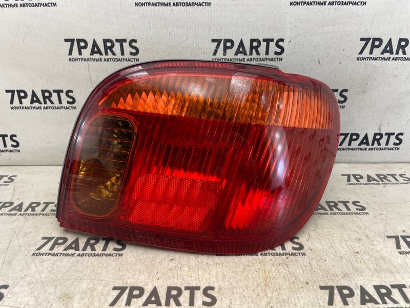 Стоп TOYOTA VITZ NCP10 2NZFE 2002 задний правый (б/у)