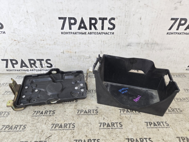 Подставка под аккумулятор MITSUBISHI PAJERO V73W 6G72 2005 (б/у)