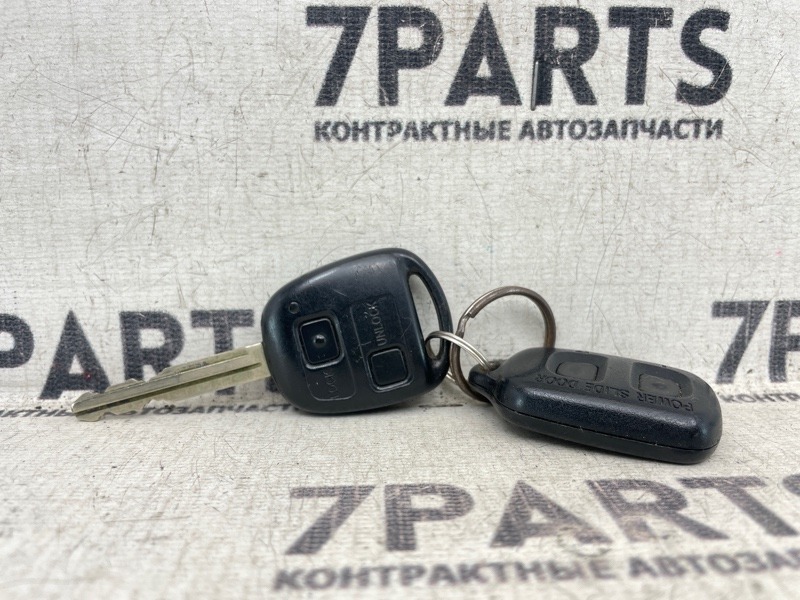 Ключ зажигания TOYOTA (б/у)