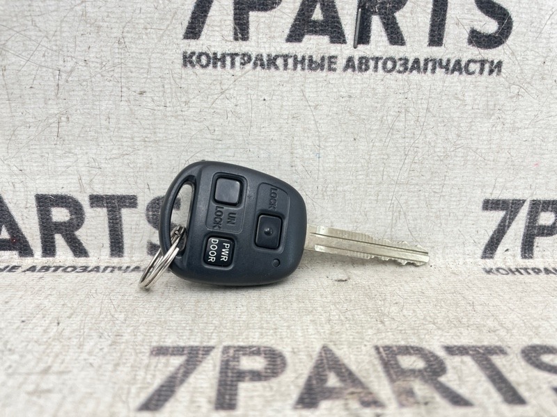 Ключ зажигания TOYOTA (б/у) Ключ зажигания TOYOTA (б/у)
