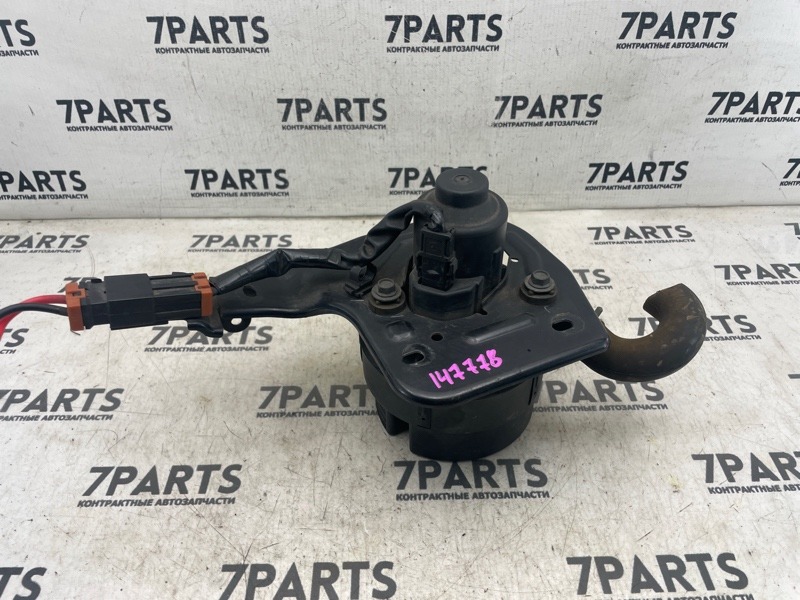 Помпа MAZDA RX-8 SE3P 13B-MSP 2003 (б/у)