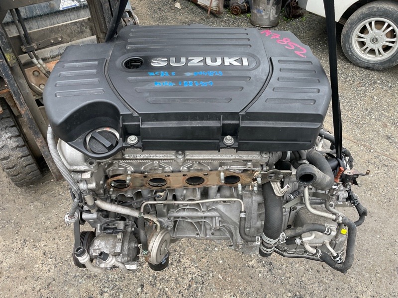 Двигатель SUZUKI SWIFT ZC32S M16A 2014 (б/у)