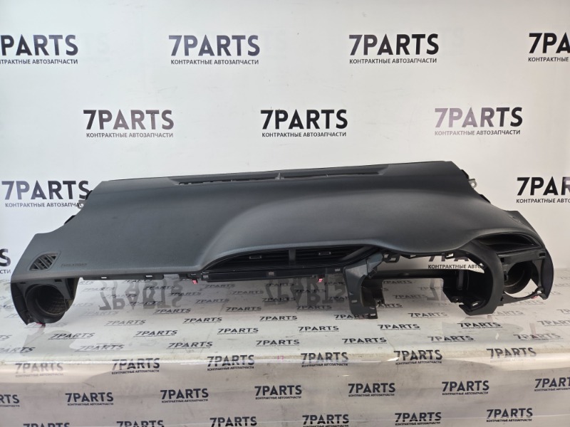 Airbag пассажирский TOYOTA VITZ KSP130 1KRFE 2014 (б/у)