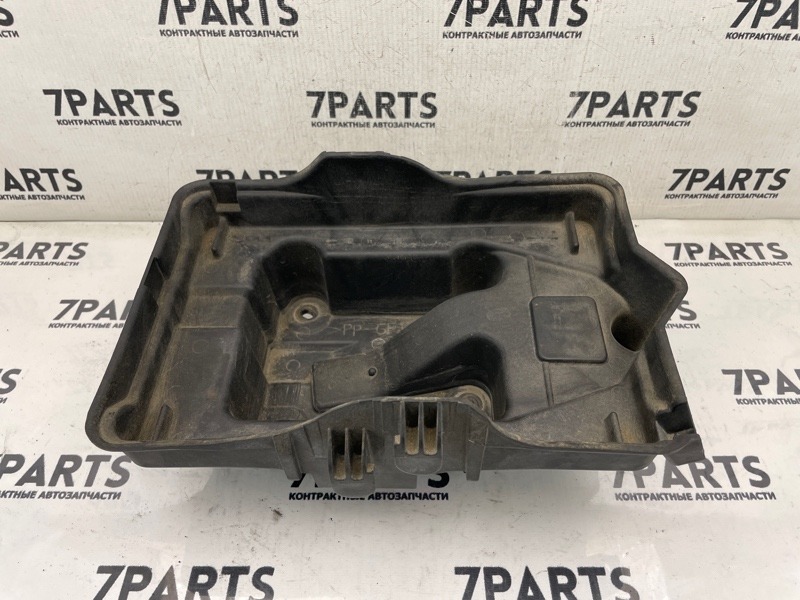 Подставка под аккумулятор MAZDA TRIBUTE EPEW YF 2001 (б/у)