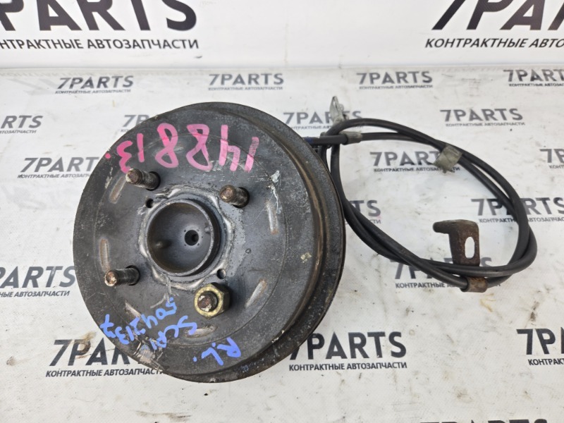 Ступица TOYOTA VITZ SCP10 1SZFE 2000 задняя левая (б/у)