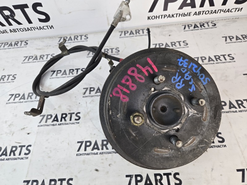Ступица TOYOTA VITZ SCP10 1SZFE 2000 задняя правая (б/у)