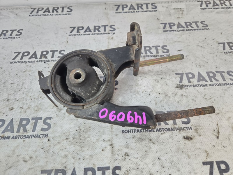 Подушка двигателя TOYOTA VITZ SCP10 1SZFE 2001 задняя (б/у)