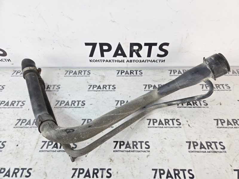 Горловина топливного бака TOYOTA VITZ SCP10 1SZFE 2002 (б/у)