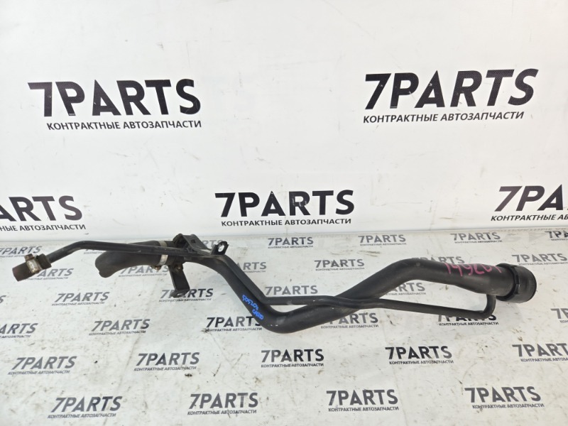 Горловина топливного бака TOYOTA VEROSSA GX110 1GFE 2002 (б/у)