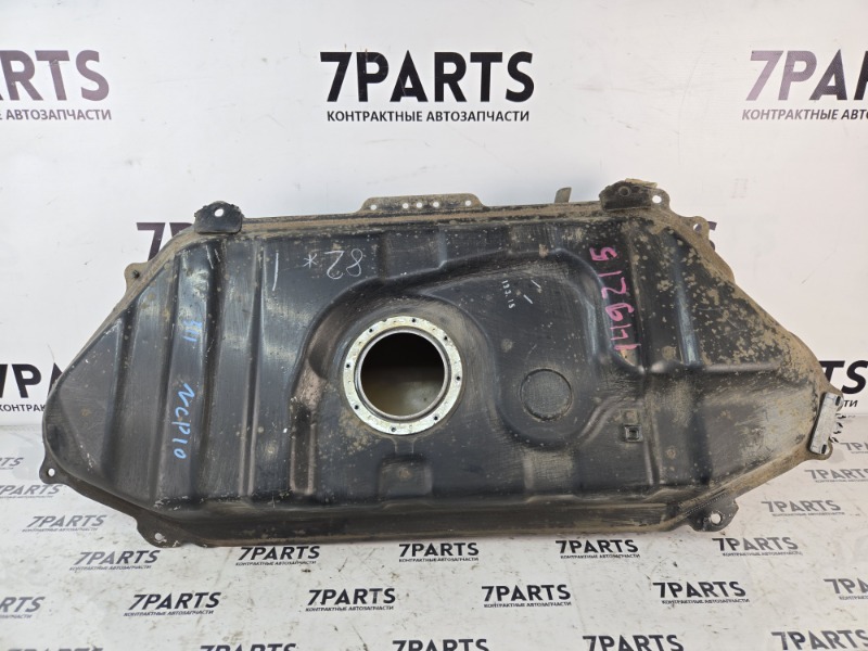Бензобак TOYOTA VITZ NCP10 2NZFE 2001 (б/у)