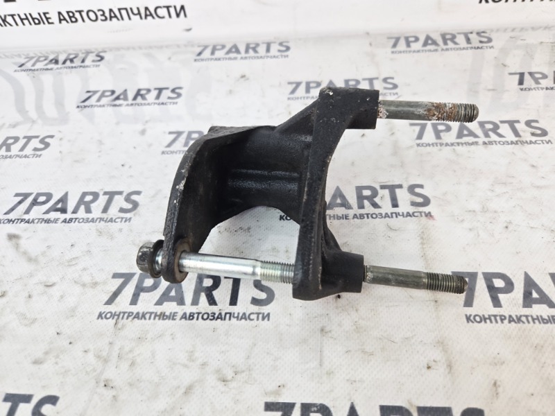 Кронштейн опоры двигателя SUZUKI CHEVROLET CRUZE HR52S M13A 2005 задний (б/у)